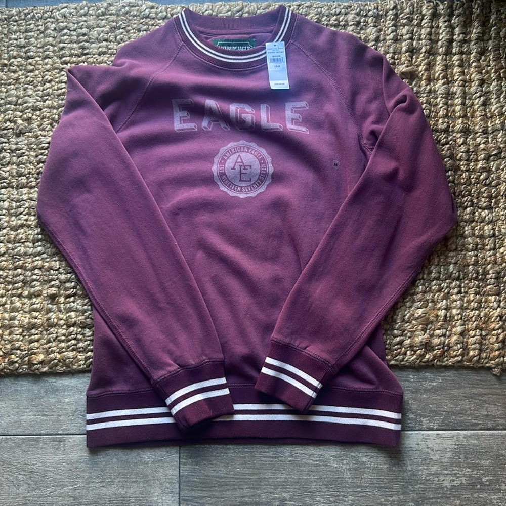 American Eagle crewneck